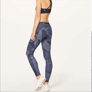 Lululemon speed up tight etch hail